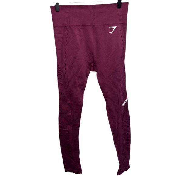 Gymshark Dry Moisture Management Perforated leggings Size XS Purple‎ - Picture 1 of 7
